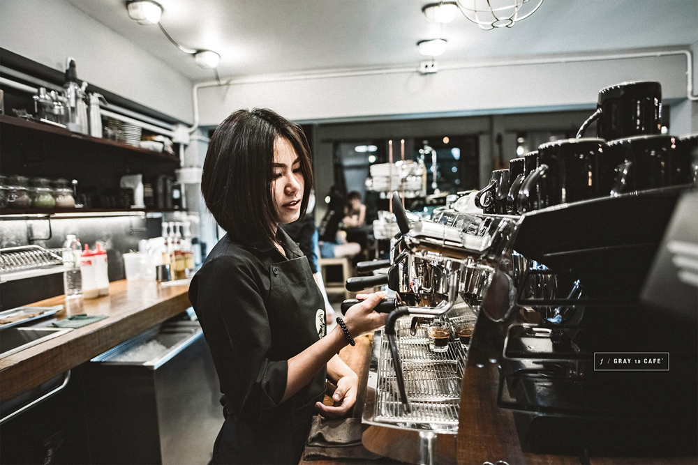 รูปภาพของ GRAY 18 CAFE ร้านกาแฟสุดชิคใจกลางเมืองตรัง